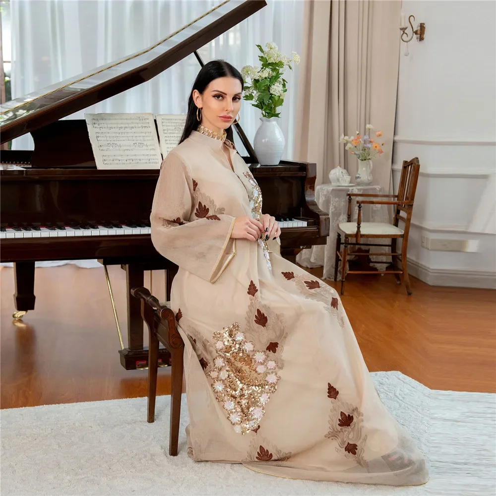 Muslim Women Wedding Party Seq - مراجعة Embroidery Arabic وسعره