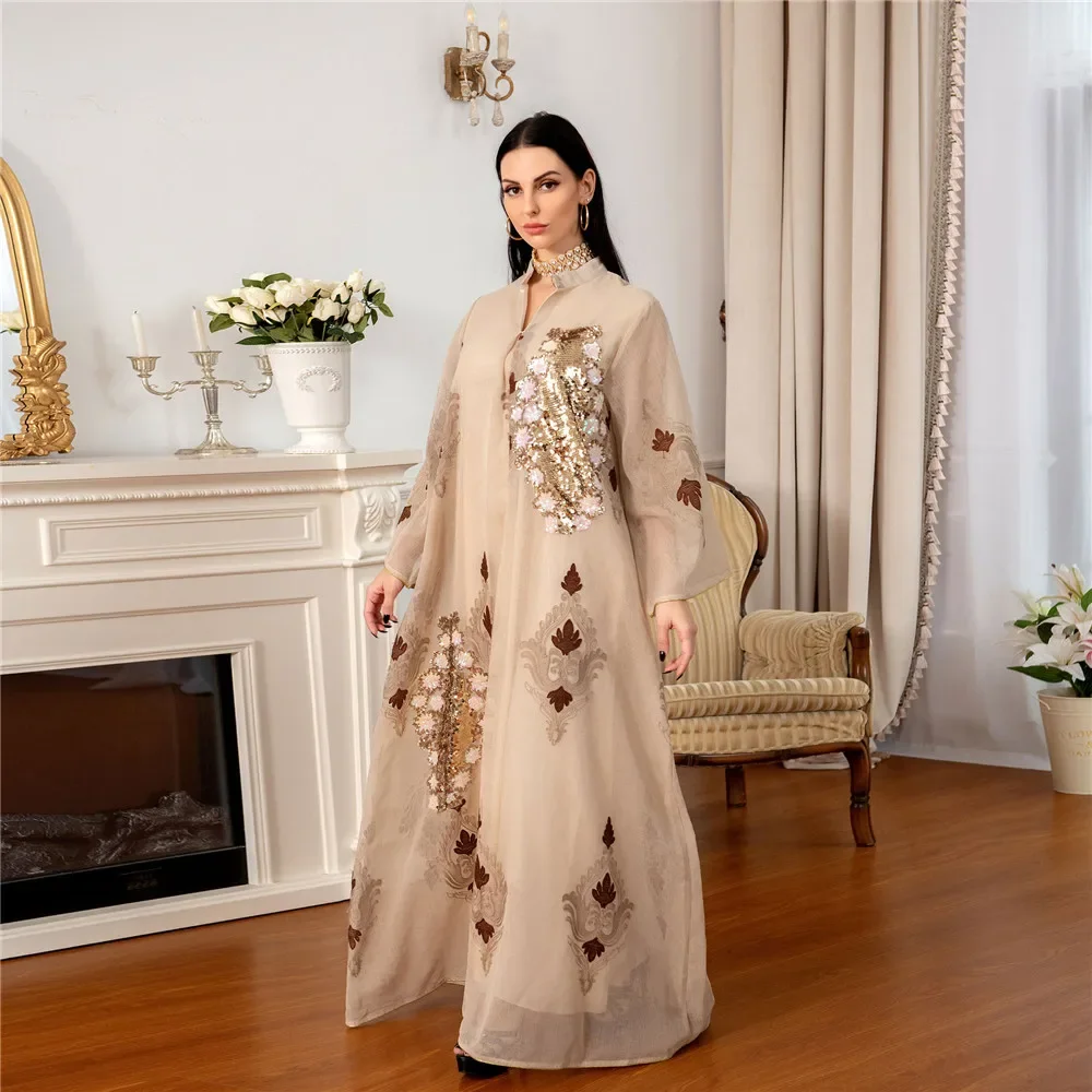 Muslim Women Wedding Party Seq - مراجعة Embroidery Arabic وسعره