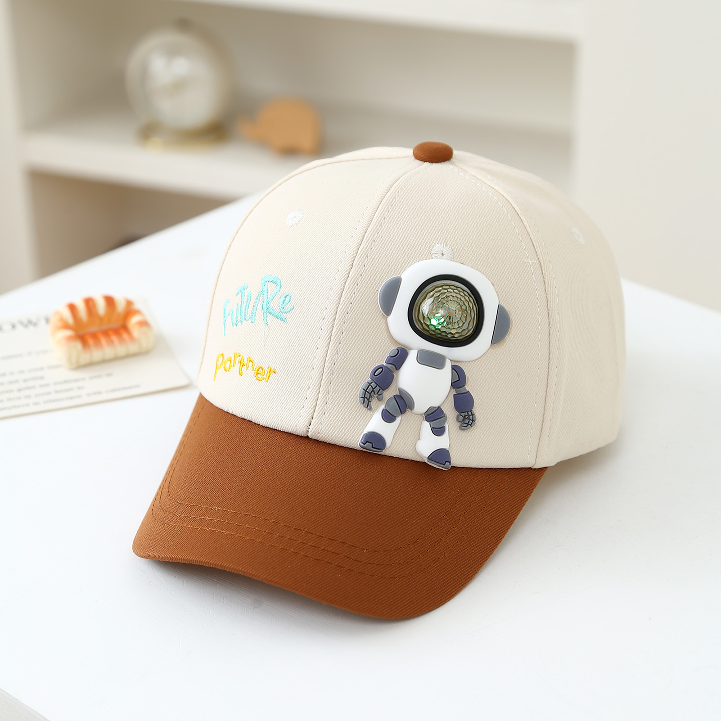 Children's Soft Rubber Robot D - مراجعة Embroidery Cap وسعره
