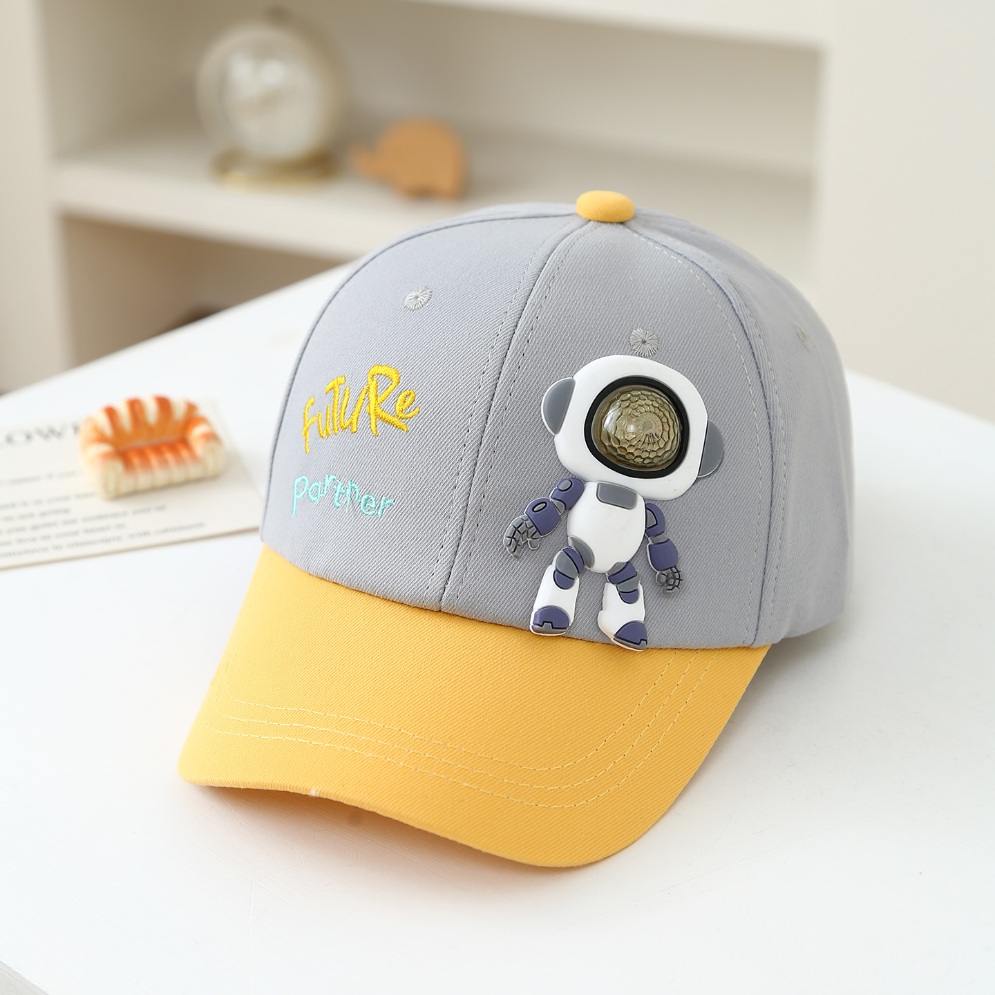 Children's Soft Rubber Robot D - مراجعة Embroidery Cap وسعره