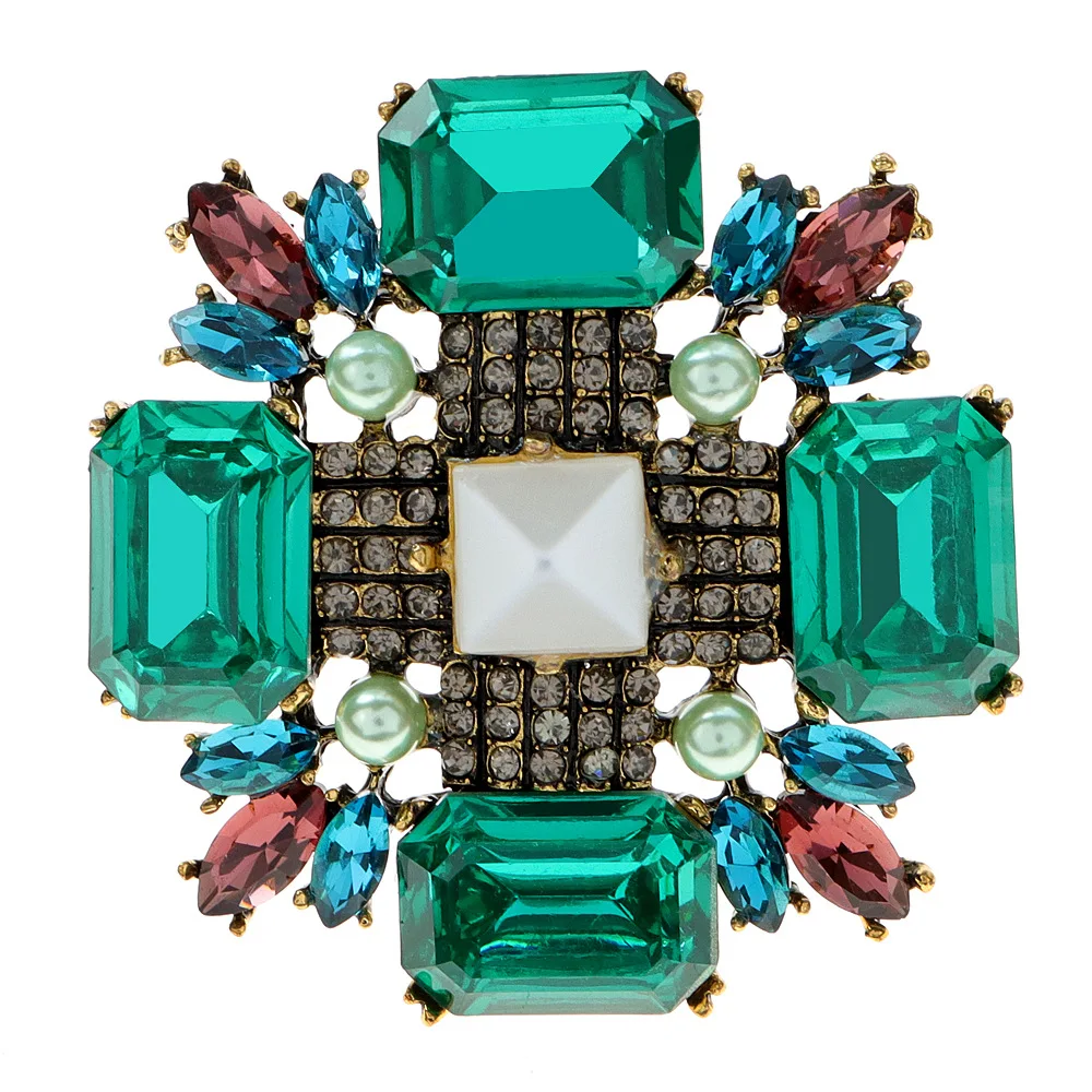 Jelly Colored Fashionable Geom - مراجعة Embroidery Legacy وسعره