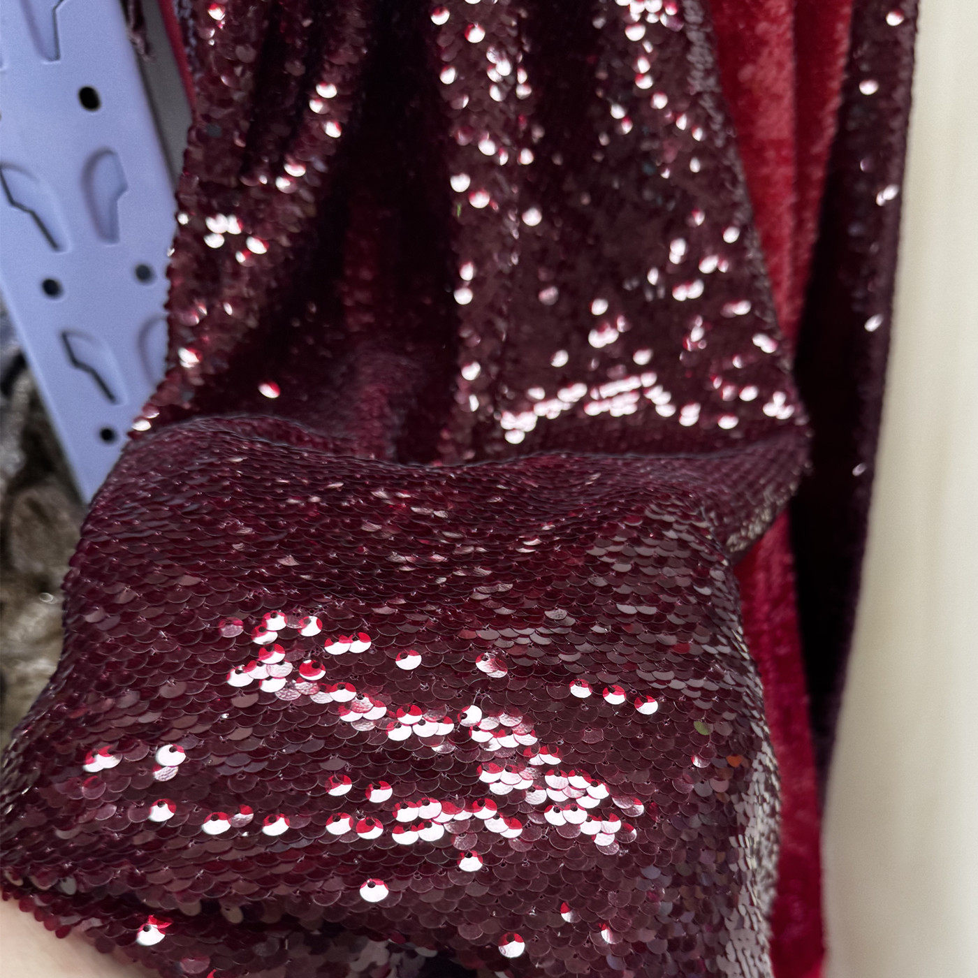 5mm Burgundy Full Sequin Embro - مراجعة Embroidery Net Dress وسعره