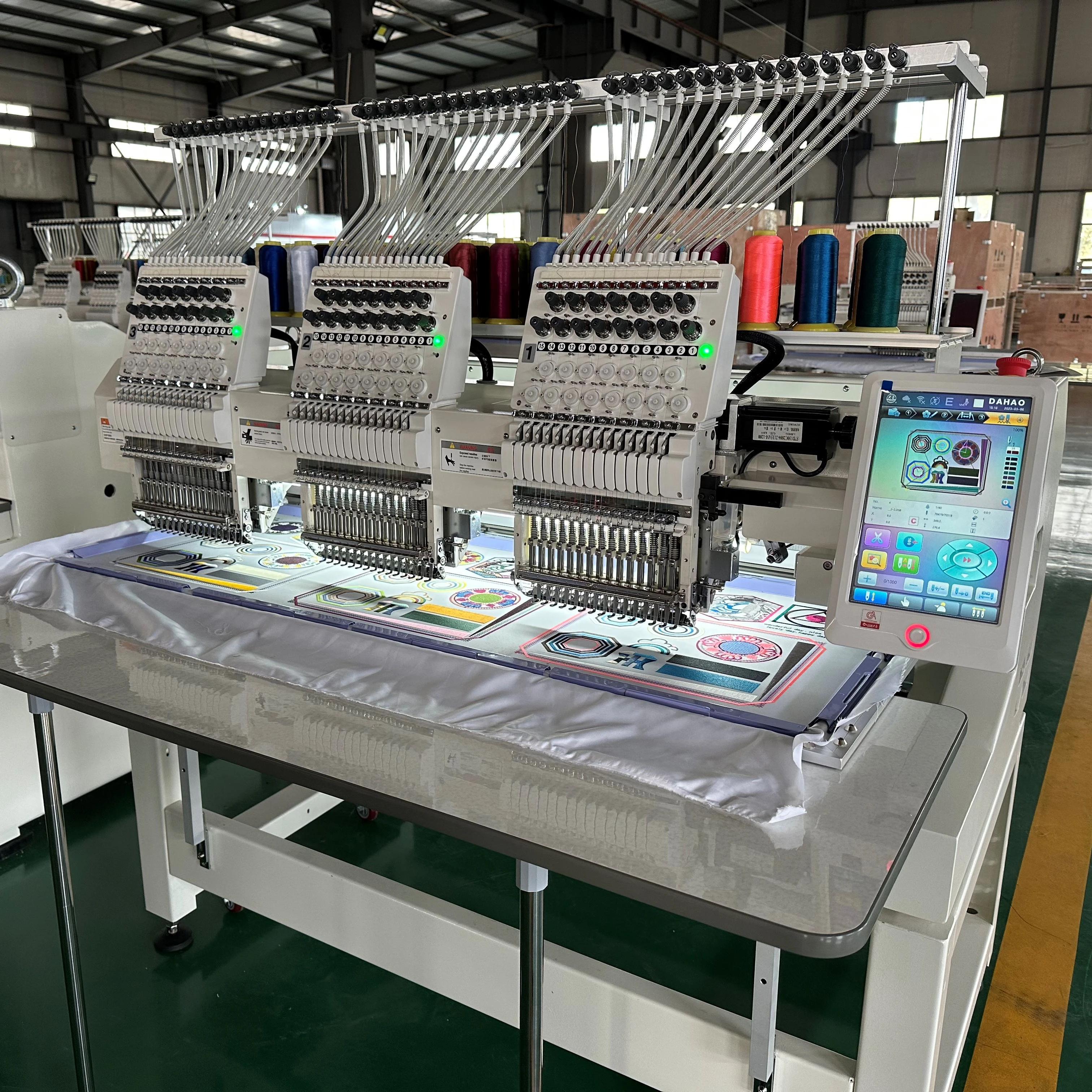 2025 Style 3-Head Computerized - مراجعة Embroidery Machine Computerized وسعره