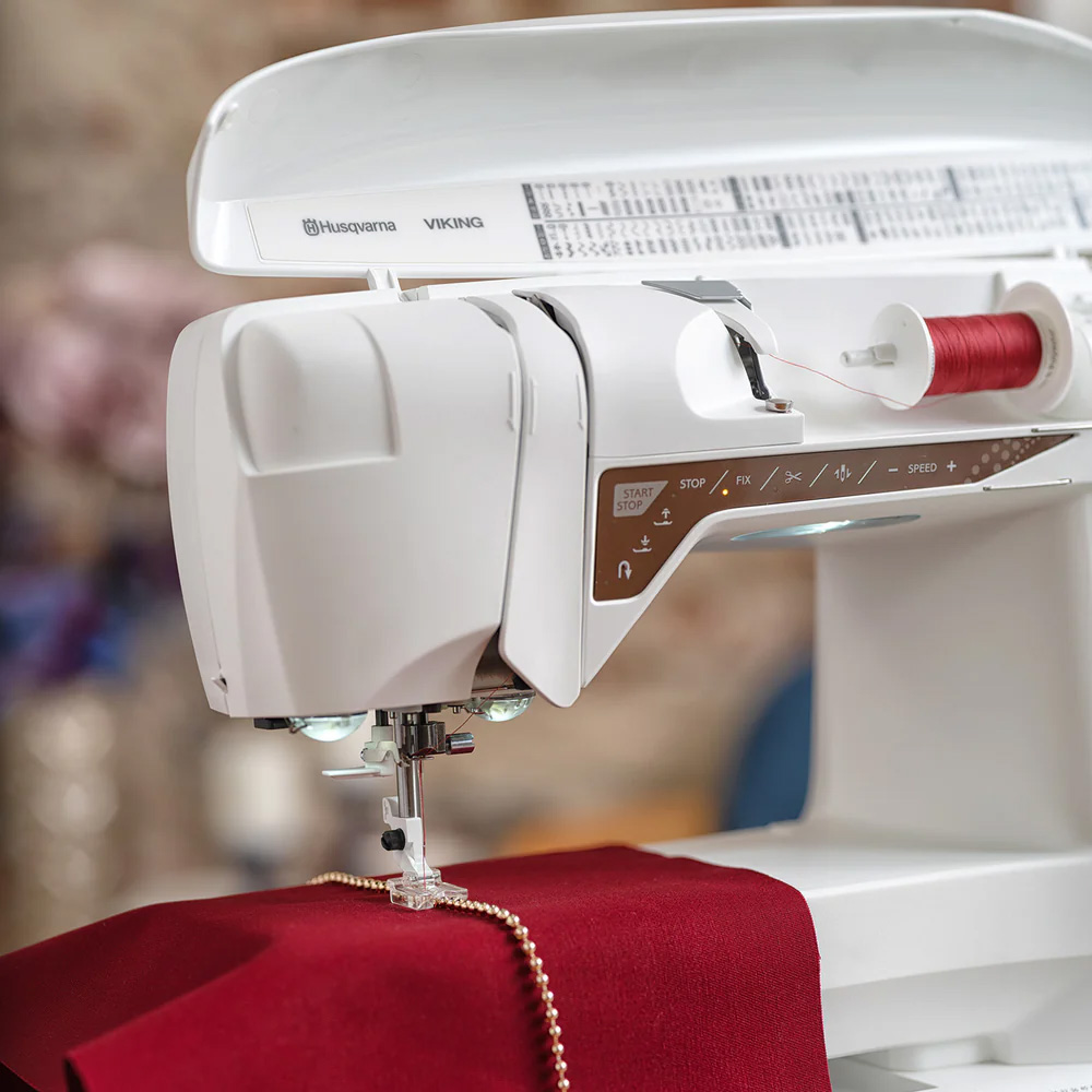 Singer EM9305 High-Speed 800/M - مراجعة Embroidery Machine Computerized وسعره