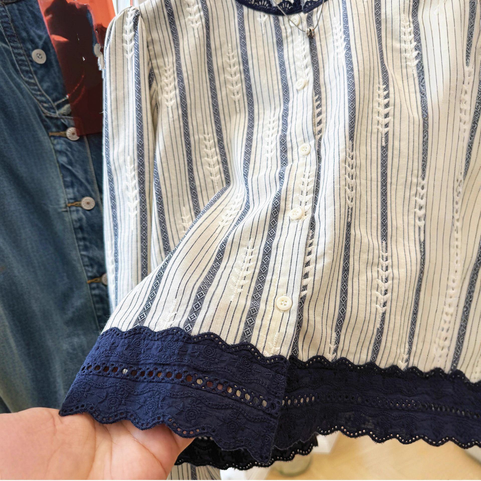 Women's Striped Lace Trim Blou - مراجعة Embroidery Shirt وسعره