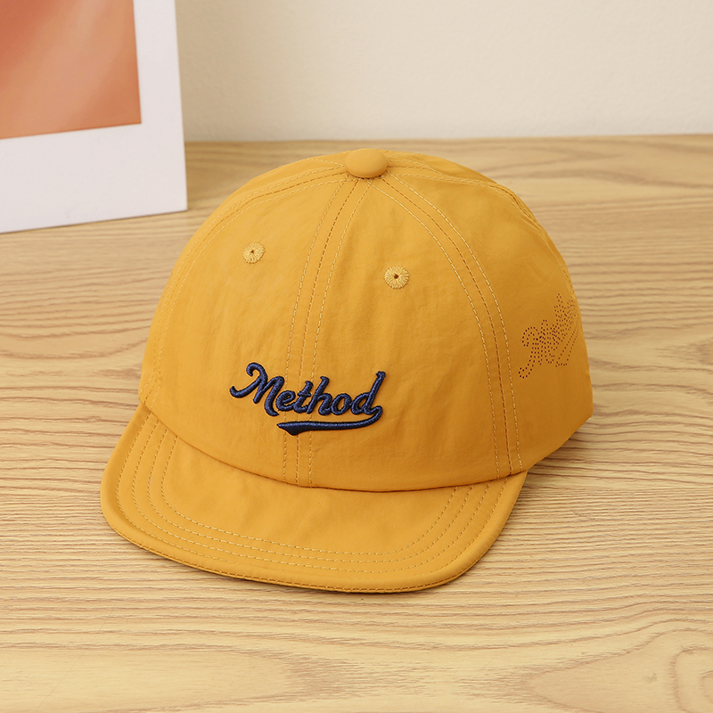 Method American-style bold emb - مراجعة Embroidery Cap وسعره