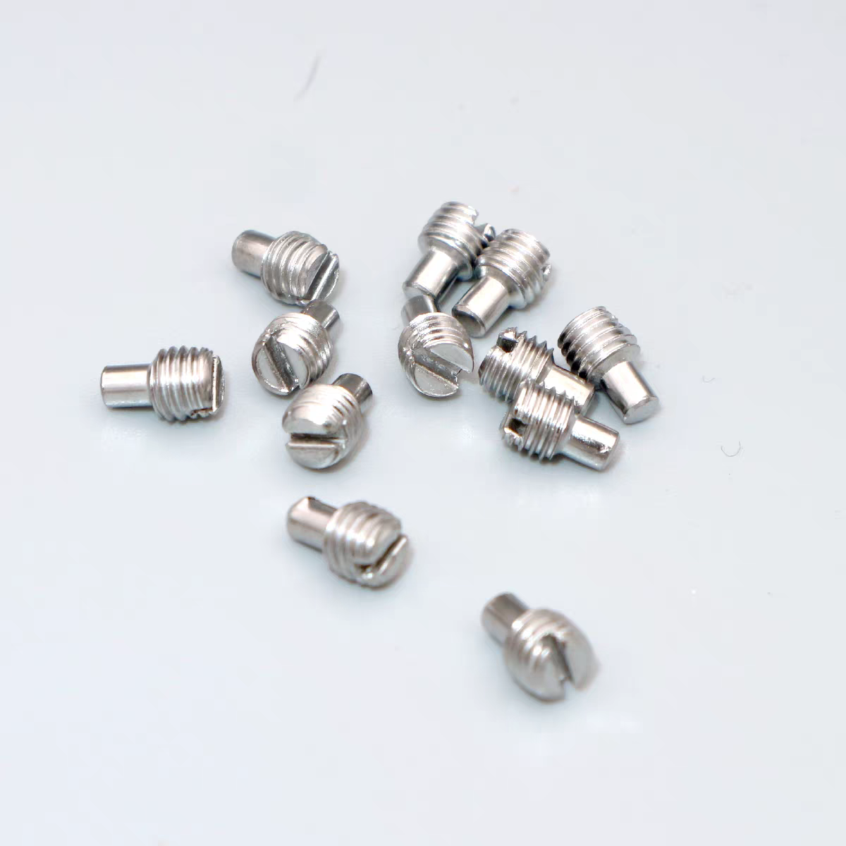 Industrial Steel Gear Needle C - مراجعة Embroidery Needle وسعره
